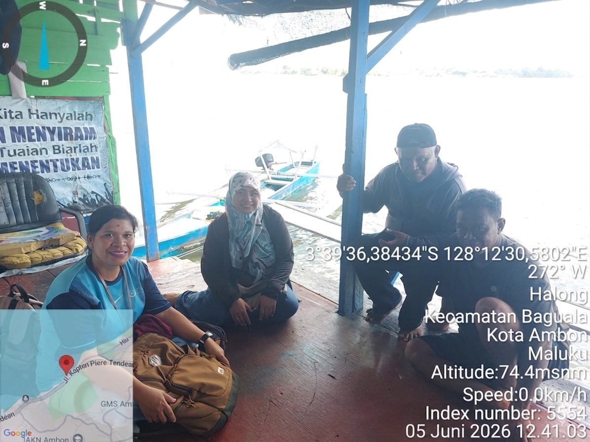 AnethLouhenape2's tweet photo. Jum’at (05/06/2026)Agnetha Loujenapessy, Luhkan Kota Ambon,Kunjungan Ke KUB Negeri Halong untuk sosialisasi perizinan berusaha. 
#GiatLuhkanSatminkalAmbon
@bppsdm_bp3ambon
@bppsdm_pusluhkp
@bppsdm_kp https://t.co/GN8vHGVpXJ