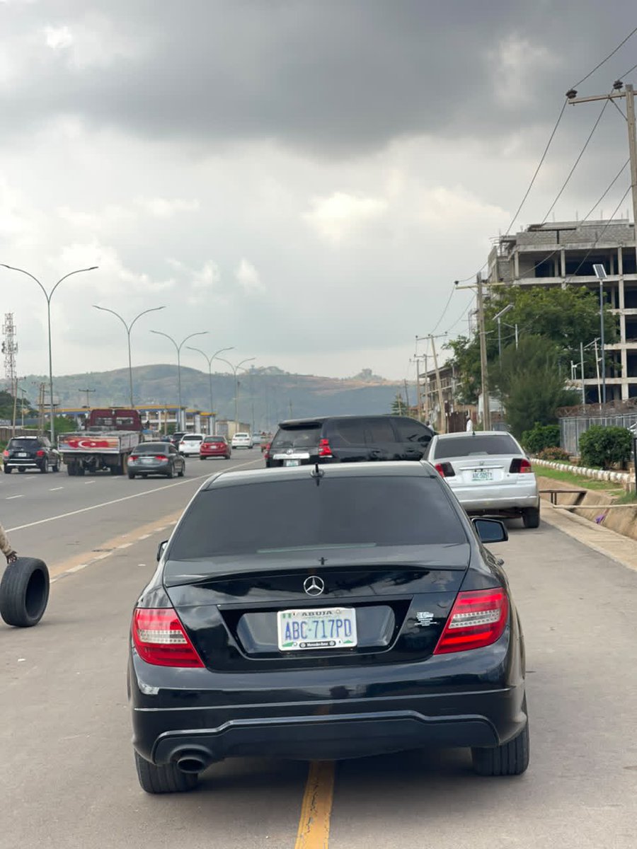 actttivity's tweet photo. Clean Neatly Used 2013 Model Mercedes Benz C250 With Original Duty
Available for 8M 
Location abuja https://t.co/KtVLgjSqq3