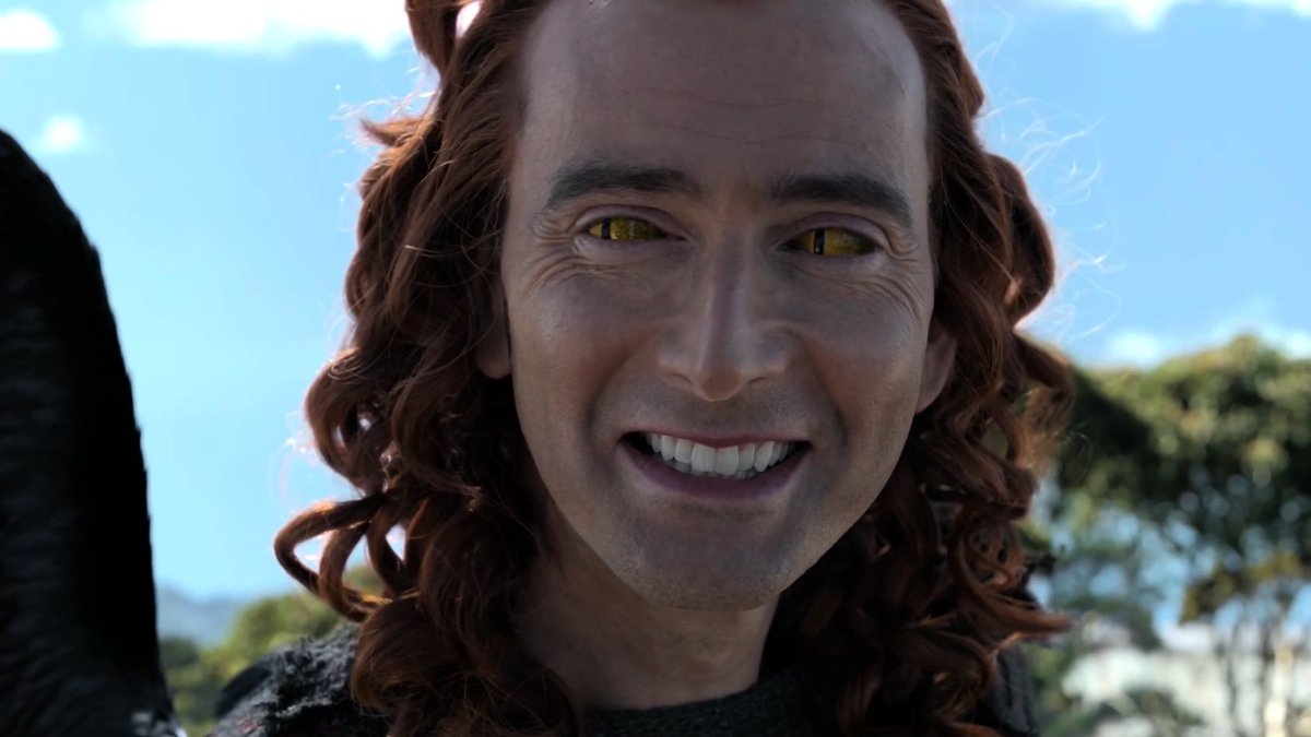 _drlecter's tweet photo. smiling crowley means so much to me actually https://t.co/QxDwnx6JyD