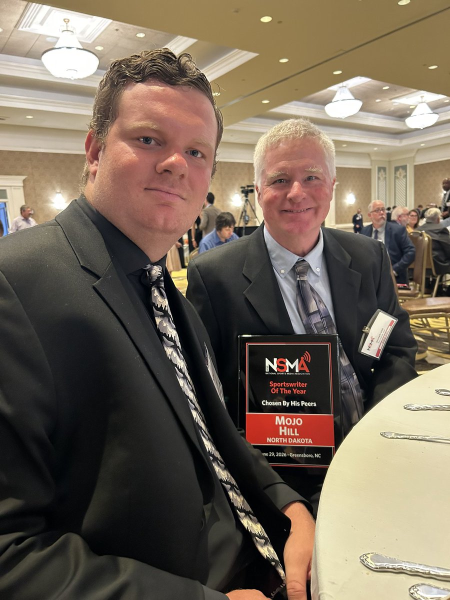 mojohill22's tweet photo. Took a little drive from North Dakota to North Carolina to receive my state sportswriter award from the @NSMASportsMedia.

Very cool to have the legendary @wojespn presenting the awards and so many other greats in attendance.

I’m extra hungry to get back to Devils Lake now. https://t.co/VKWE1lEn3r