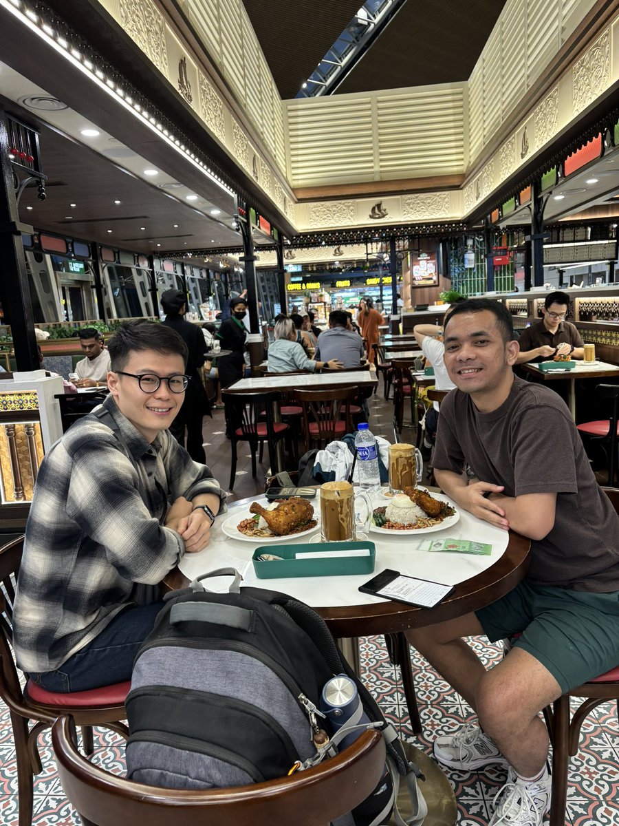 kidonthebridge's tweet photo. Thank you for choosing to spend your last days here with me. Safe travels, until our paths cross again. ✈️🇩🇪 https://t.co/jzrFAl1dpY