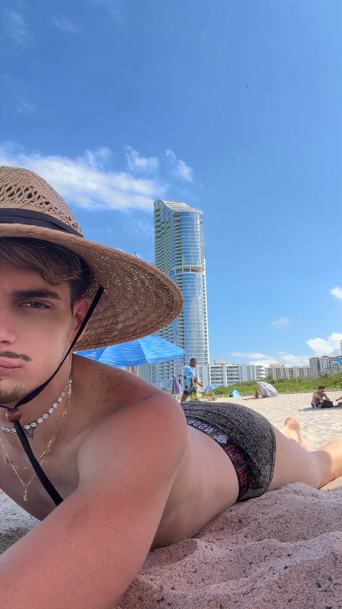 Andreis1810's tweet photo. 😏🫠 https://t.co/5oaSUDo7cJ