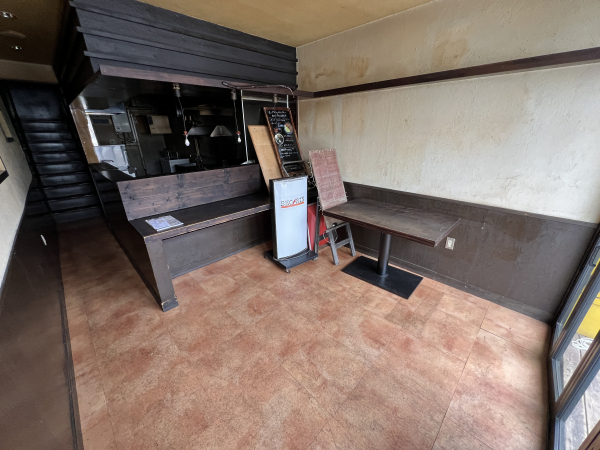 areshome8900's tweet photo. 札幌市北区麻生町3丁目に位置する、1・2階部分を利用可能な店舗・事務所です。建物は木造2階建てで、使用部分面積は58.56㎡となります。設備と…
#アレスホーム株式会社 #札幌市北区 #麻生町 #賃貸店舗・事務所 #不動産
https://t.co/AdnW2Jf4tt https://t.co/Vl0OdOQ89K