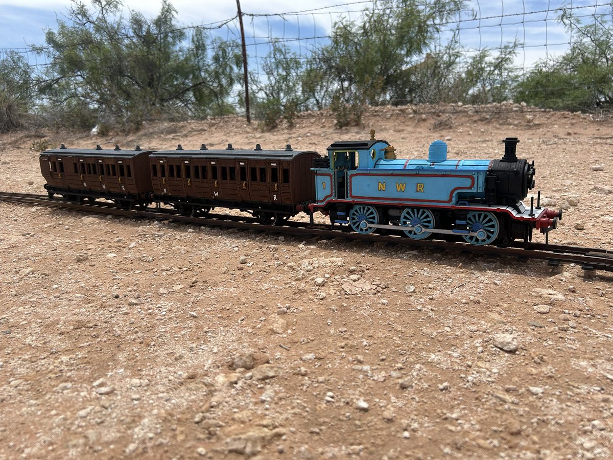 CamB4014's tweet photo. @Modeltrainguy_ Rduck locomotive works is THE GOAT!! The kits are super detailed and easy to customize! Well worth the money and the time! https://t.co/iHPMttLQYu