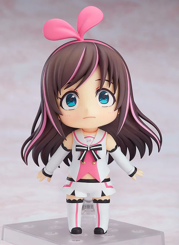 nendoroid_pr's tweet photo. ／
　#ねんどろいど キズナアイ
＼

お誕生日おめでとうございます🎂
お持ちの方は一緒にお祝いしましょう🎀 

#キズナアイ #KizunaAI https://t.co/lQKvq18Wvi