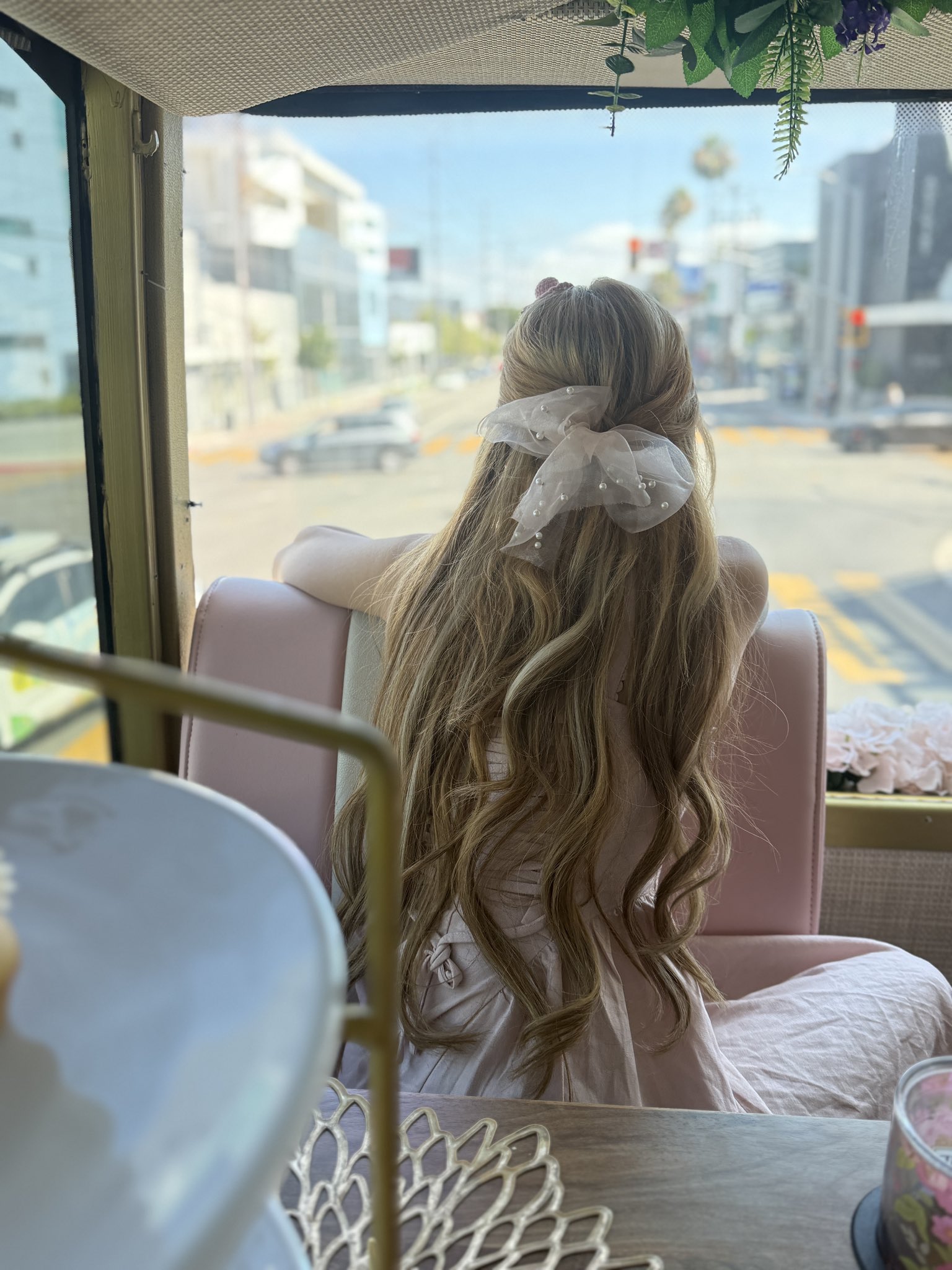 1 pic. I went on the cutest tea party bus with my best friend @aliyabrynn 💕 it was such an incredible birthday gift!! We were total princesses 💗💖💕 https://t.co/XCJeoqSJeZ