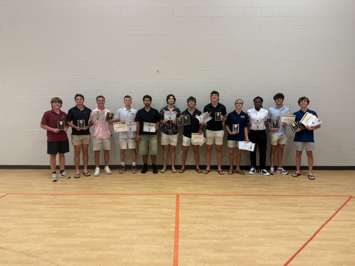 RedRaidersBase's tweet photo. Tonight we closed out the 2026 South Point Baseball season by celebrating all of our boys and their families! Congratulations to all of our guys who took home awards tonight! What a great season, 24-6 final record and making it to the 5A Western Finals! https://t.co/J4suNpYeWM