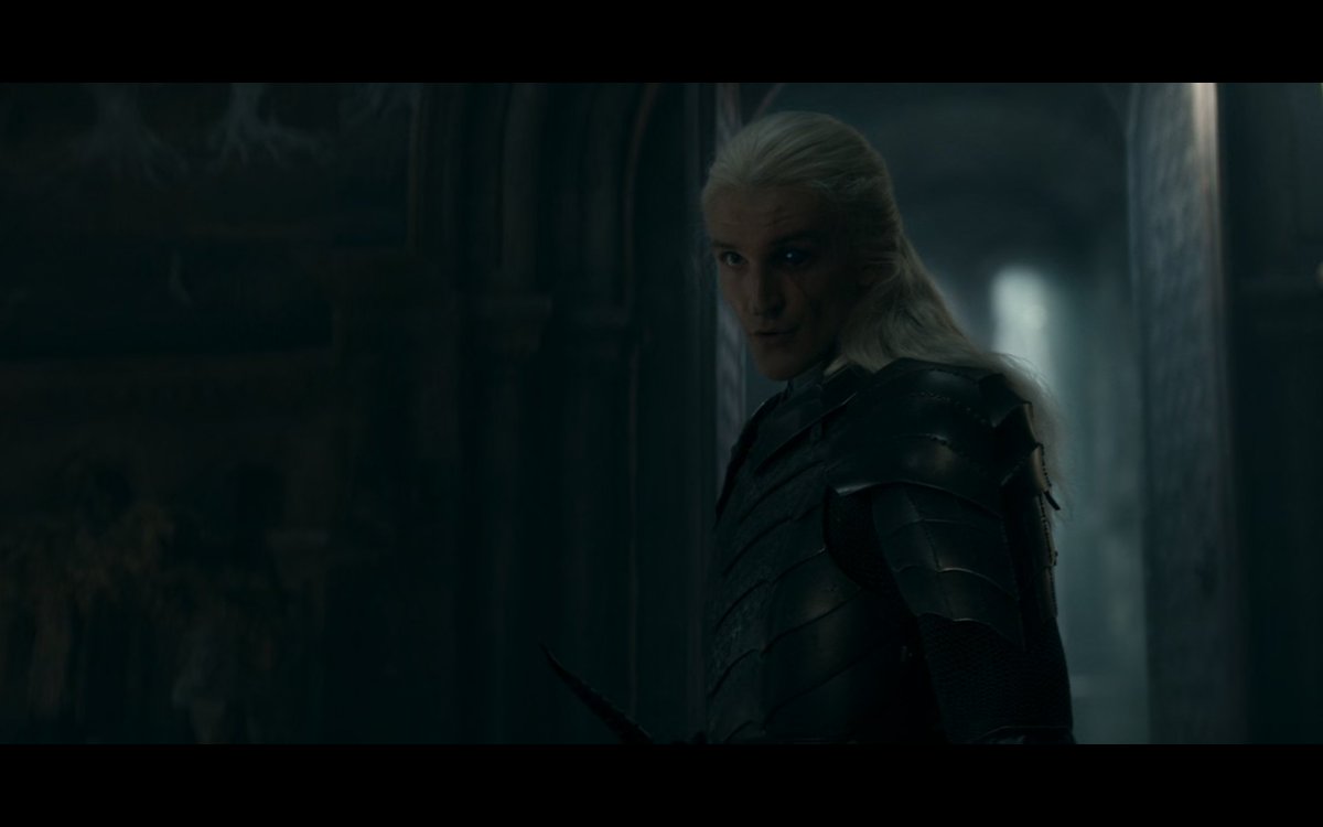 ShatteredXLV's tweet photo. Not lost on me at all that while the impact of pointless violence and murder and loss is felt on Baela and Corlys and Rhaenyra and more...Daemon is gleefully singing songs about glorifying all that and he and Aemond take pride throughout the episode in taking lives. https://t.co/cY46JejzXj