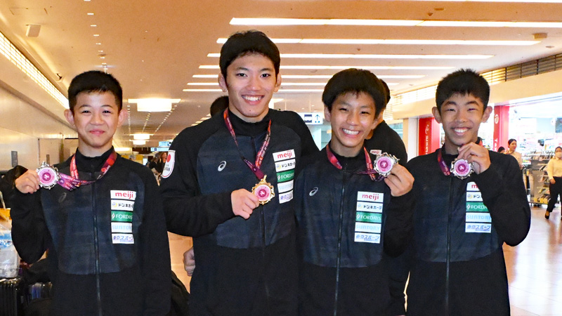 wres_spirits's tweet photo. 2026年U15アジア選手権（タイ）出場の男子グレコローマン・チームが帰国

https://t.co/kJcCNJvgqc https://t.co/jIAcG27giu