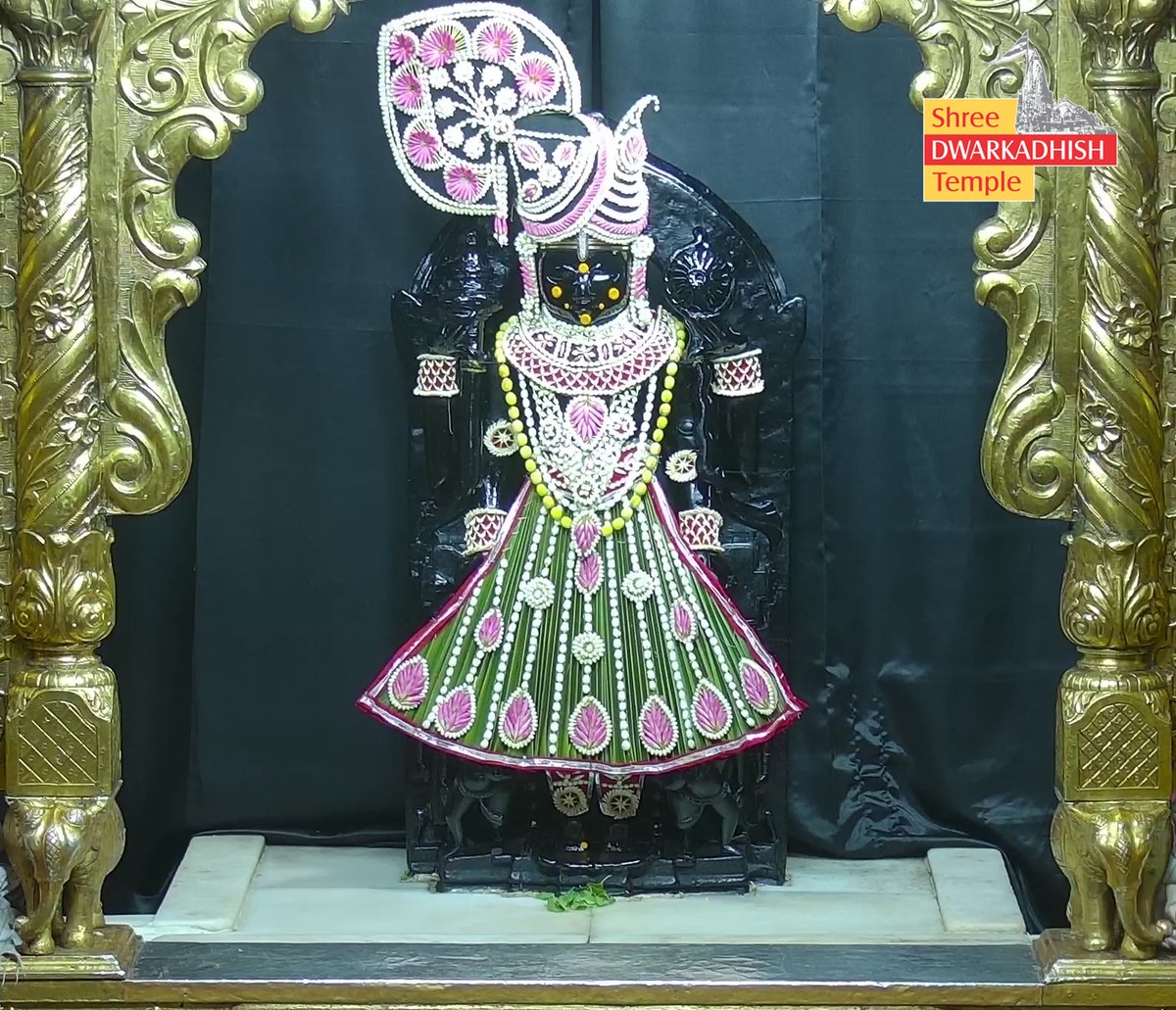 DwarkaOfficial's tweet photo. राजाधिराज द्वारकाधीश जी के मङ्गला आरती दर्शन 🙏🏻
श्री द्वारकाधीश मंदिर द्वारका,गुजरात
दिनांक :- 30/06/2026 मंगलवार            

#dwarka #manglaaarti
#ShridwarikadhishmandirOfficial https://t.co/YOgnXYI6KO