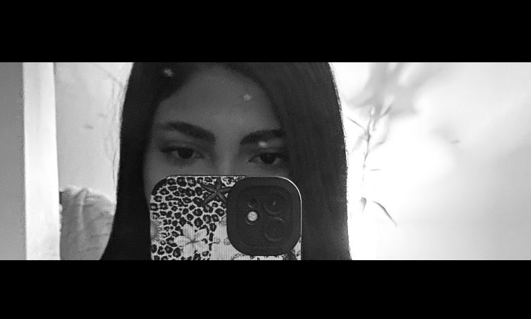 yeahvioraa's tweet photo. 👸🏻 https://t.co/F0mERvpP4s