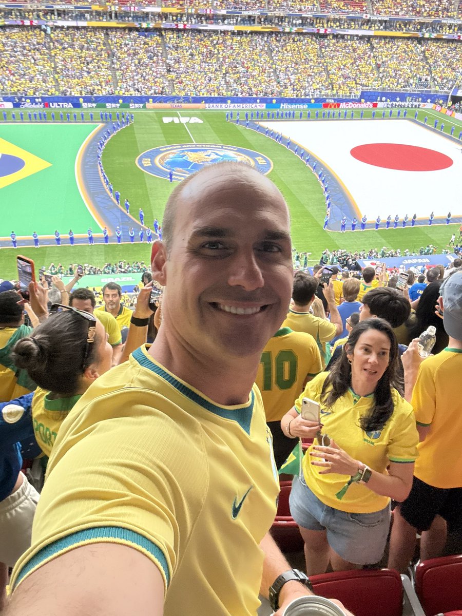 BolsonaroSP's tweet photo. Sem segurança
Sem assessor
Sem dinheiro público
Sem mesada de 300k do Careca do INSS

E aí Lulinha, tem coragem? https://t.co/2rZMZm0RsL