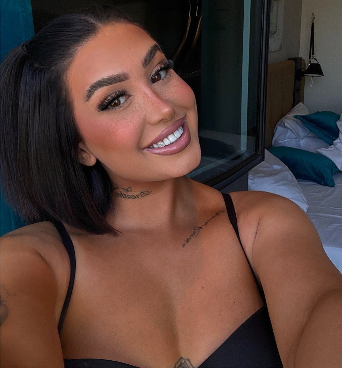 clrntf's tweet photo. Who want this smile? https://t.co/fH1TUnPS8A