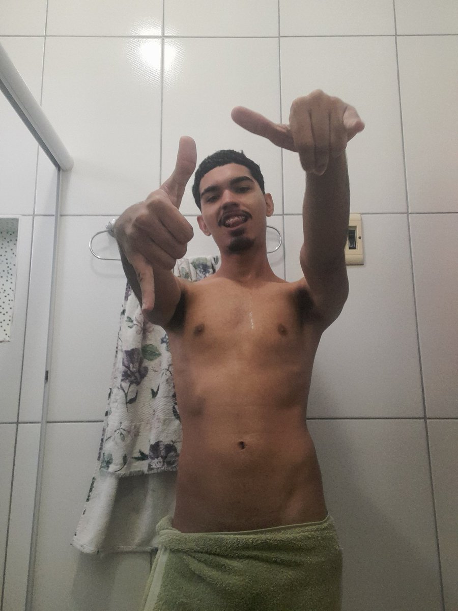 changerkill's tweet photo. Boa noiteeee📣📣📣 https://t.co/PVzPIz1TSd