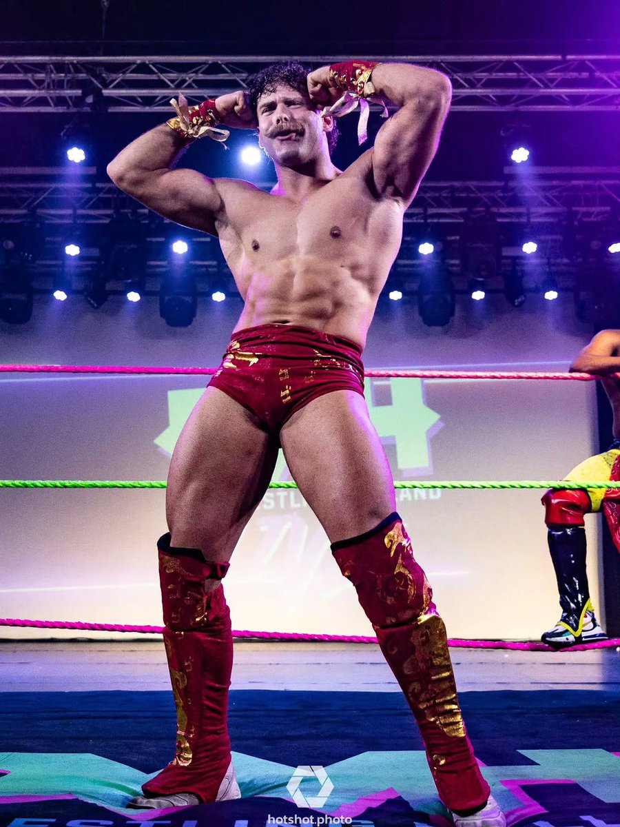 ungodlyrollins's tweet photo. https://t.co/TFZve76d2J