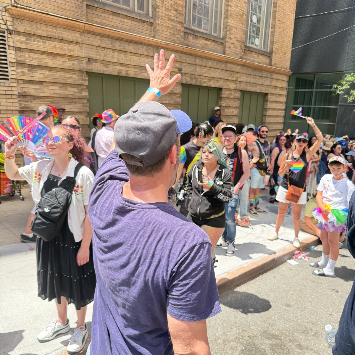 JasonCrowCO's tweet photo. Incredible energy at the Denver Pride Parade marching with @MichaelBennet!

Happy Pride, Colorado! 🏳️‍🌈 https://t.co/rcvrLHnWwU