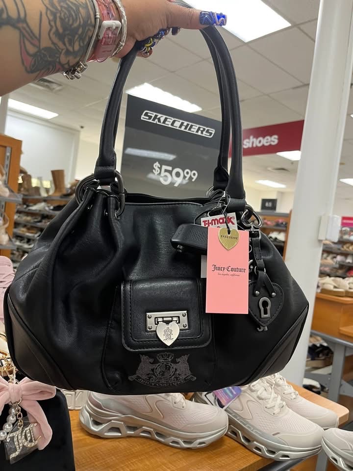 niy2pretty's tweet photo. Jackpottt I would like them all 😩🤍🗝️ https://t.co/pwZg7prG1j