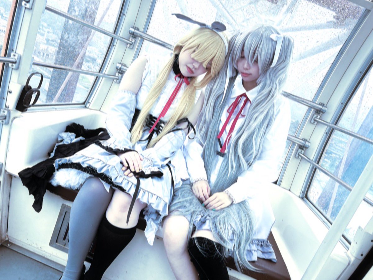 ayaTri_2539's tweet photo. Cosplay.*ﾟ

prsk/誰もいないセカイの初音ミク、鏡音リン（@sa_monumaiyocos ）
.
.
 #prsk_cos   #ラグコス https://t.co/F7hVrqN1ef