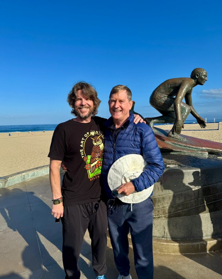 MikeAsh007's tweet photo. @mwebster1971 It was absolutely beautiful to meet everybody, including my long-lost brother, Webby. https://t.co/oziCrnGLil