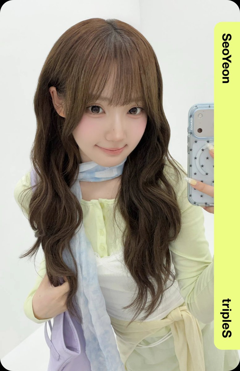 tripleSObjekts's tweet photo. Daily Fashion CC323 &amp; CC324

S1 - Seoyeon 
S2 - Hyerin https://t.co/opAjfIHev7