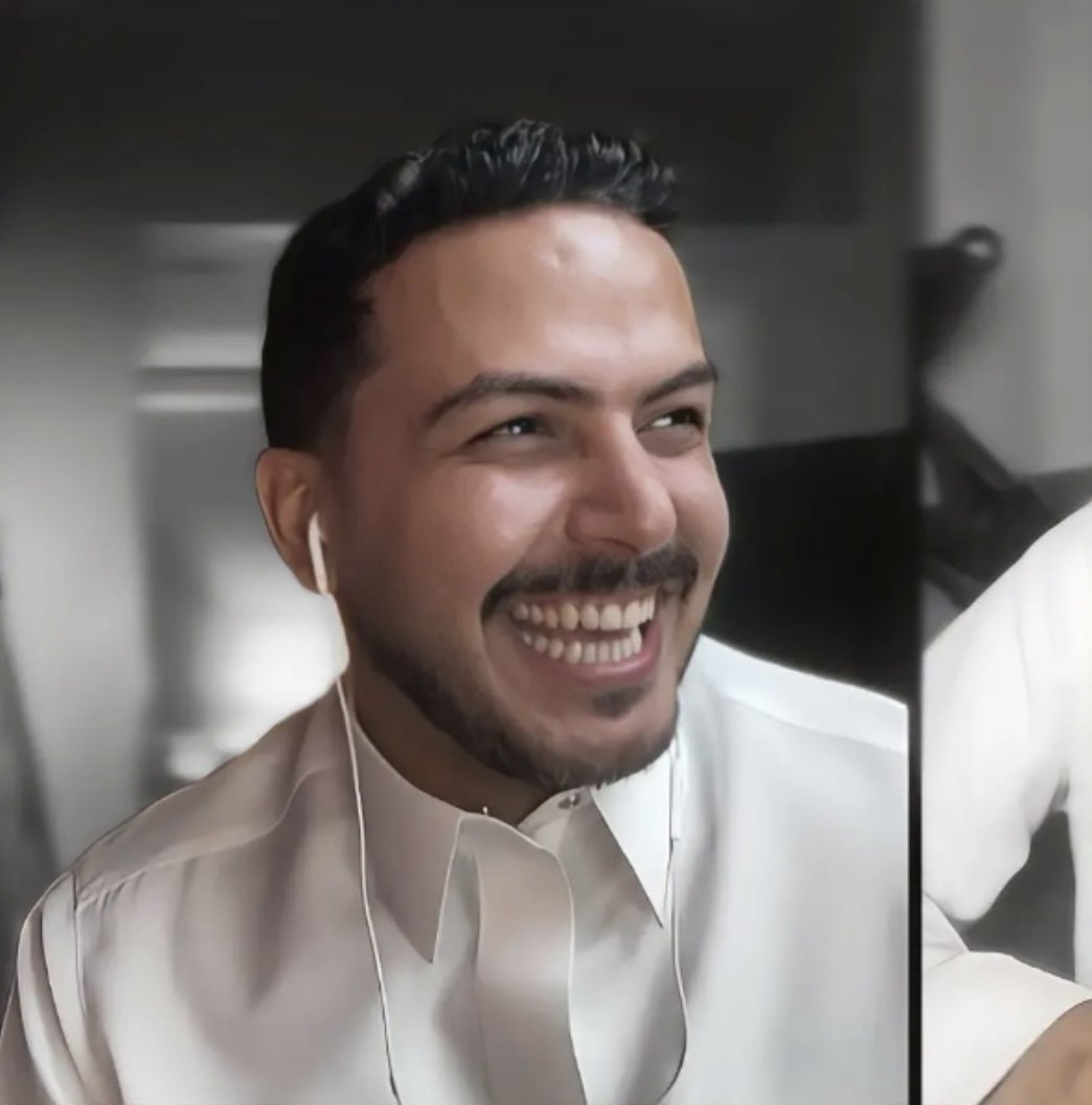 qwu9_'s tweet photo. الواحد الواجد 
اللي أشبـاهه عدم! ❤️ https://t.co/VTu9Vray7e
