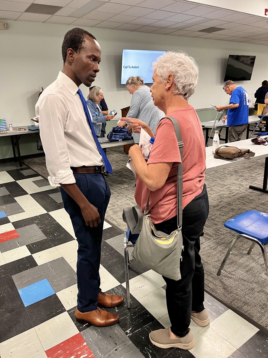 IanOundo's tweet photo. Long before I ran for the Minnesota Senate, I believed service begins with listening. 

That belief hasn’t changed. Strong communities are built when people are heard, respected, and included in the process and decisions that shape their future. https://t.co/aAaNyJgSX3