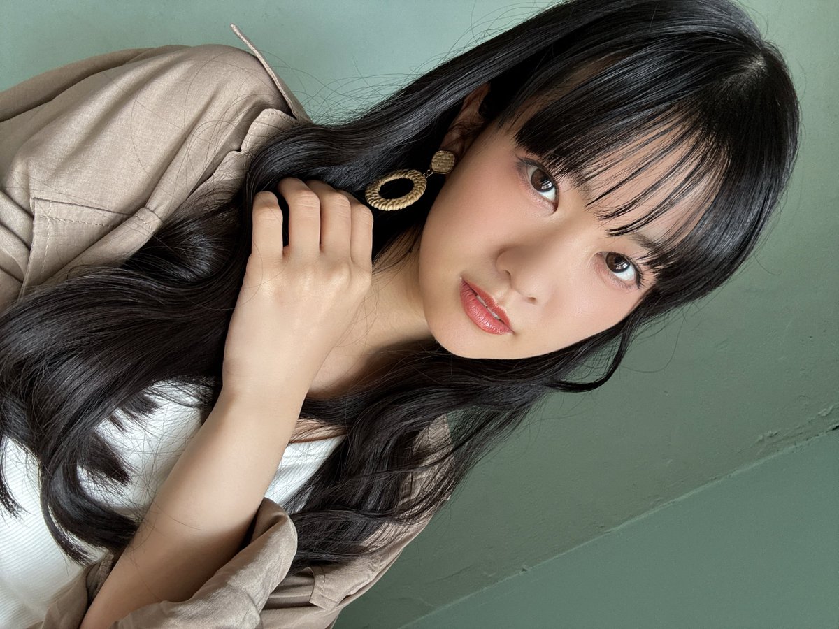aguri_onishi's tweet photo. 昨日発売の #VOICEスタイル に登場しています💟
結構大人っぽいスタイリングになってるよ☺️✨
浴衣も今年初でした🌻
ぜひチェックしてね💓✨ https://t.co/BwbeQakzHZ