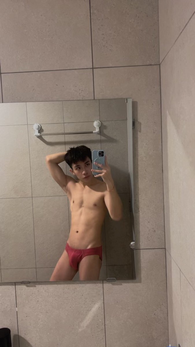 Leonidas9196's tweet photo. Happy 11K ! I hope yall have a beautiful day 😘 https://t.co/lbHqaabW6S