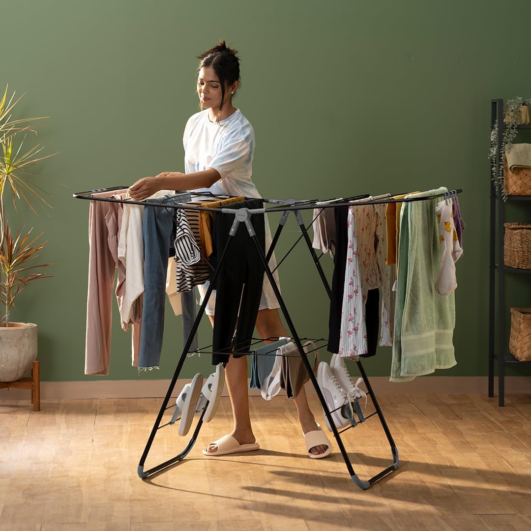 HaokipSuan's tweet photo. Get it now: https://t.co/KjbPbRYt3T

BonKaso Premium Steel Foldable Cloth Dryer Stand | Heavy Duty Clothes Drying Rack with Arm Lock &amp; Socks Holder | 147 x 60.5 x 105.5 cm | Black &amp; Grey

Price: ₹1750/- https://t.co/LHxTVNnsTb