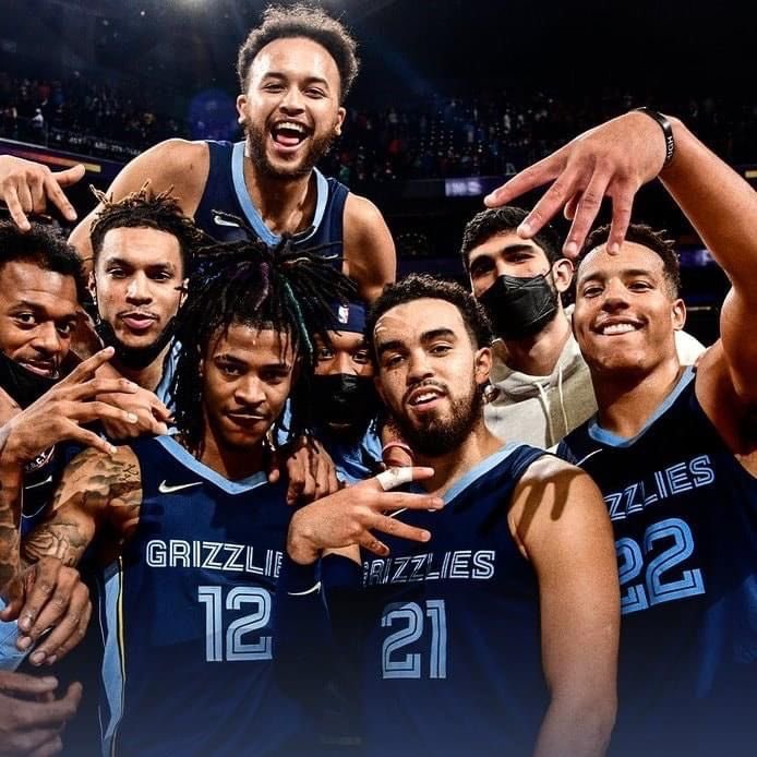 Grizzlies_szn's tweet photo. Thanks for the memories, 12 💛 https://t.co/9ThtDfeOHL