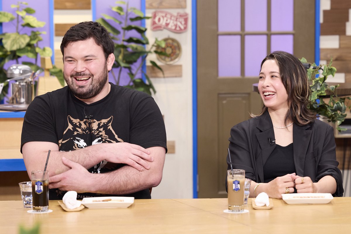 asahi_tv's tweet photo. ☕️#これ余談なんですけど…
🌜今夜11時10分

／
🏅世界を制覇🏅
柔道金メダリストの同級生コンビが来店💪✨
#ウルフアロン #出口クリスタ
＼

オリンピックにまつわる余談や
恋愛、オリンピ���ンのギャラ事情までをぶっちゃけ🫣

#ジャンポケ・太田博久 #みなみかわ
#かまいたち #大沼晶保(#櫻坂46) https://t.co/uR88z0EFt8