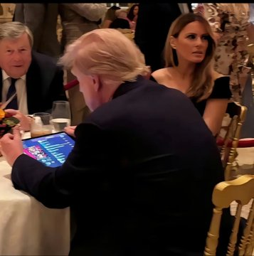0Ari_'s tweet photo. このトランプ音ゲーしてるの草 https://t.co/EylH697gaL