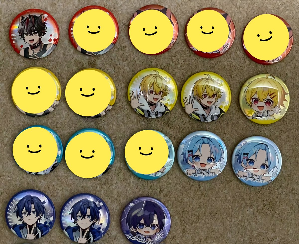 Chandellann2's tweet photo. すにすて 一周年 缶バッジ

求：🤍❄️
譲：❤️、💛☀️、🩵🎀、💙📞

郵送>>うぃあすに2（横浜/大阪/福岡2日目）
まとめ優先🙇

すにすてグッズ交換 https://t.co/bOvZWysGym
