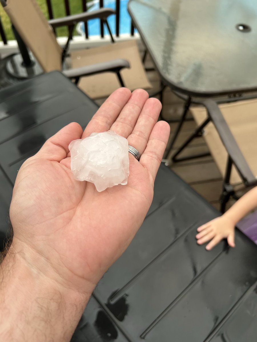 nickgwright78's tweet photo. In South Moorhead. @WDAYWeather @ValleyNewsLive https://t.co/ArytAd52Ch