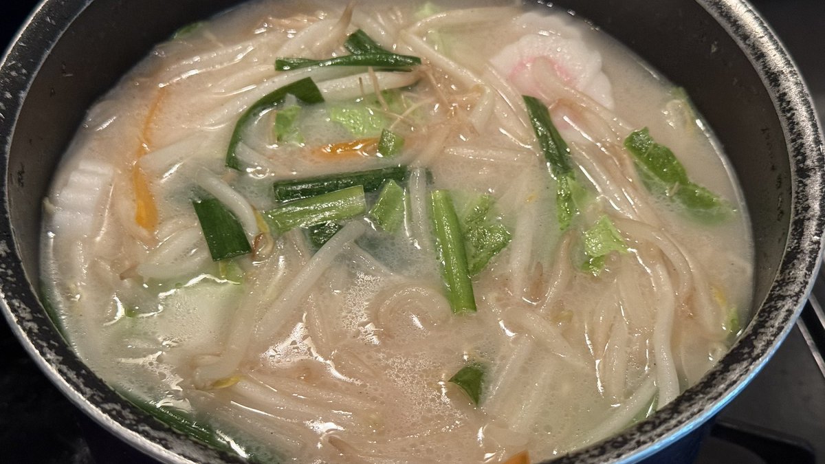 SojiroHongo's tweet photo. 豚骨ちゃんぽんスープ作製🍲 https://t.co/e97roTJk0U