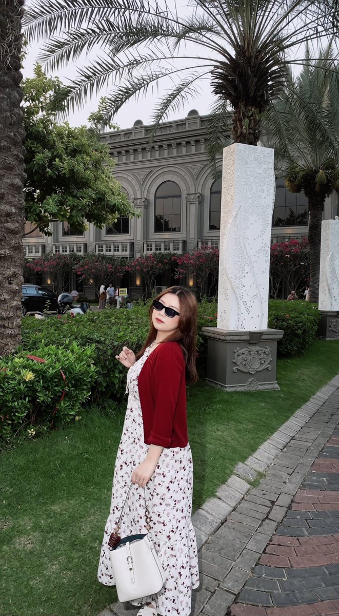 kocengemott's tweet photo. harus ttp cantik menghadapi gedabag gedebugny hidup ini🙂‍↔️ https://t.co/ZqkS3uXRwE