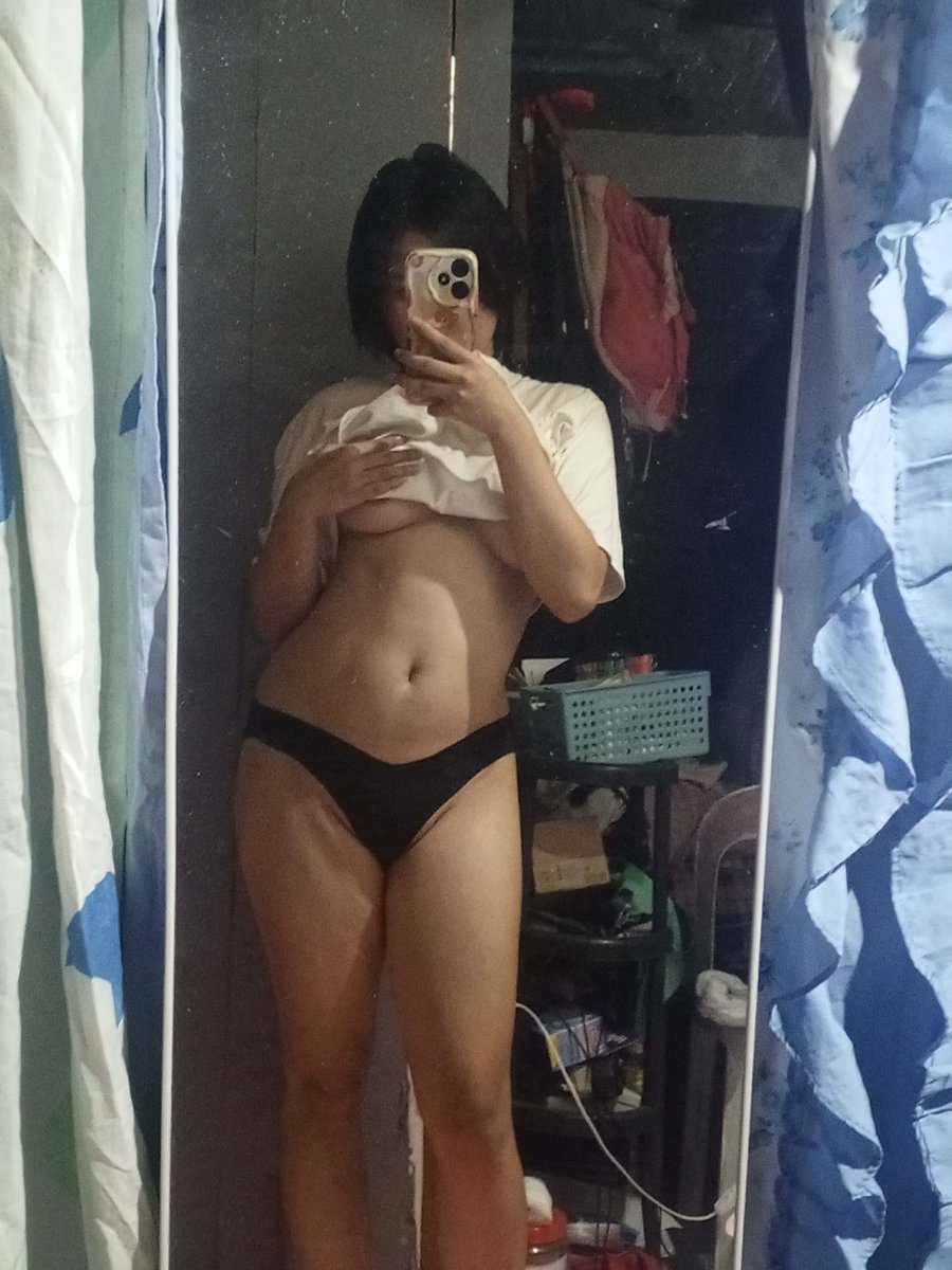 jellybnean's tweet photo. it's rainy morning, what if we heat it up a little?😪☔ https://t.co/UeJsTN3Dza