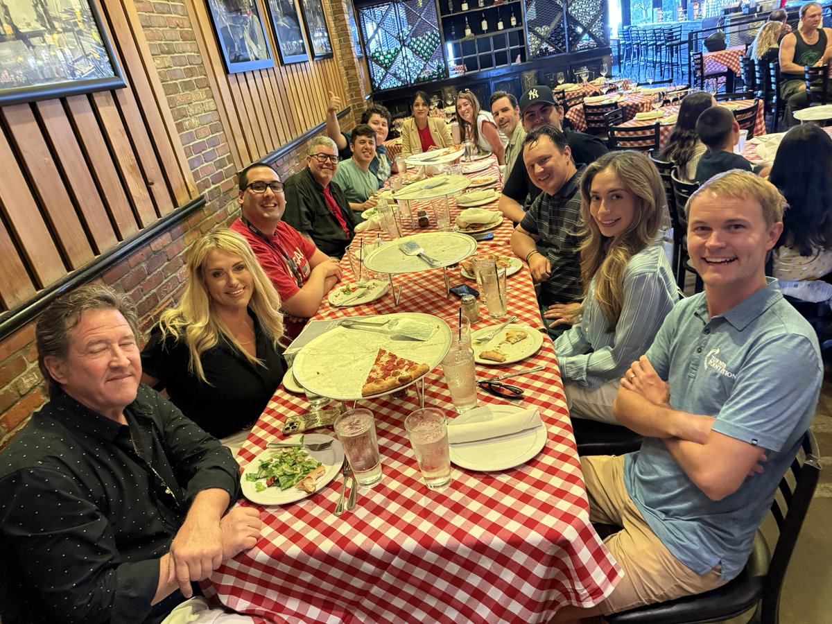 GReyesLv's tweet photo. 🍕🇺🇸 Pizza &amp; Prayers  with my Faith Coalition!  @TPAction Fueled by great food, heartfelt conversations, and powerful prayers for Nevada and our beloved Nation! Standing strong together ,
One Nation under God!
God Bless America! ❤️🤍💙✨ https://t.co/aGeIbeeBYK