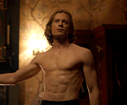 ladyvampiraa's tweet photo. Lestat de Lioncourt #tvlspoilers 

1.02 x 3.04 https://t.co/6EPfLCo4kp