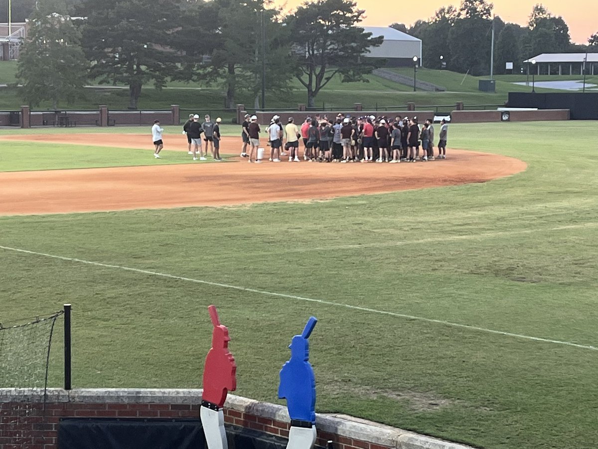 WheelerBasebal1's tweet photo. Day 1 of @ECCCBaseball Team Camp, and we’ve had a great time so far!! https://t.co/PJX3I2Tb3u
