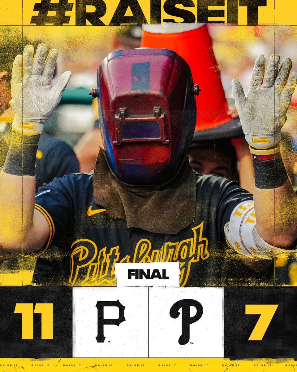 Pirates's tweet photo. Starting the week off right! 🥳 https://t.co/jjza2oBX6s