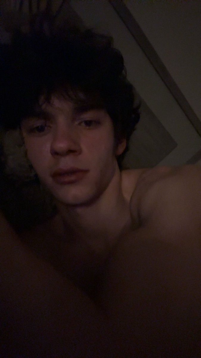 colby_sturm16's tweet photo. Wanna cuddle? https://t.co/jNcvcgvflz
