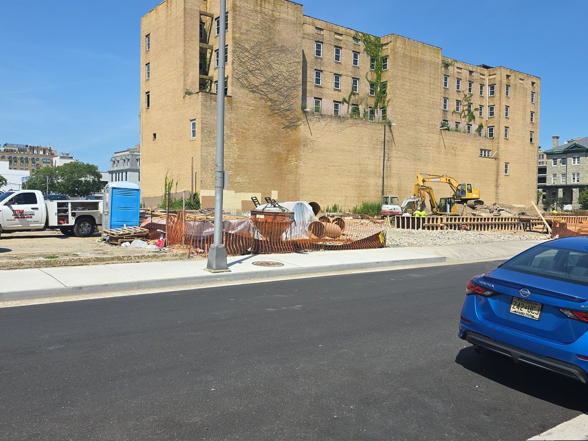 LlamaTerra85's tweet photo. Looks like the new #containerpark in the #orangeloop of #acnj is coming up nicely.. is where the @olssac
Catholic church is.. its a nice one fyi @pontifex If your in town you gotta stop by #kingspub for a round.. its directly across from the old #Irishpub
Cheers. I started my day with a pint of @CapeMayBrewCo IPA. And a @JohnnyWalker red on the rocks. Hot today.. so I mixed in water as I drank.
@RoseofFreedom my phone is at 2% so we can talk later when it charges, please stop calling for now you keep dropping this phone to zero.. and it takes long as hell to reboot. Cheers..