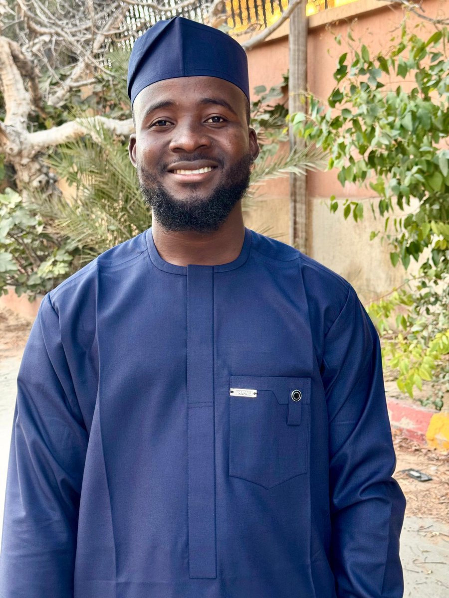 Musasaidmusa2's tweet photo. Smile 😃 😊  is a Sunnah https://t.co/TIGa80wnNC