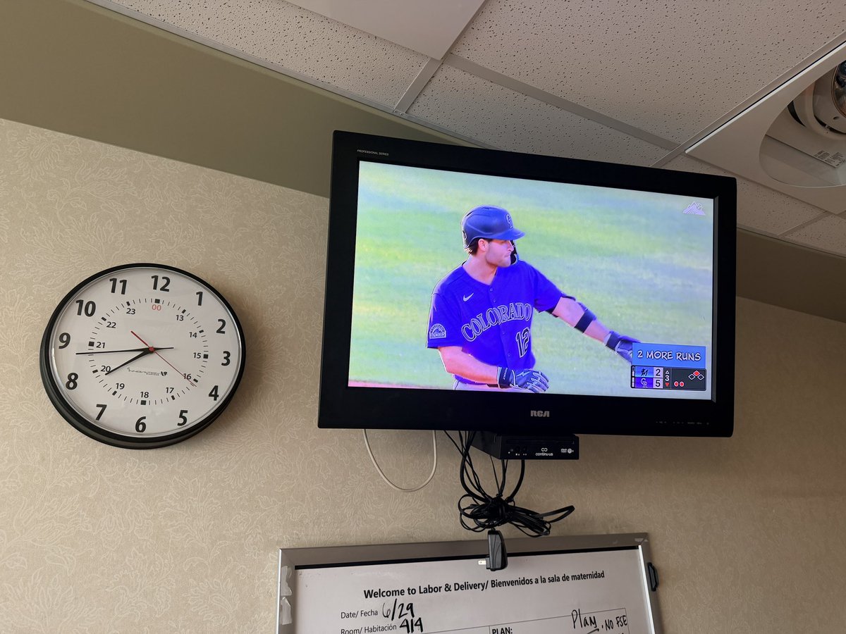 DNVRSaez's tweet photo. Making sure that when this baby pops out the first thing he sees is the Rockies hitting with RISP https://t.co/KpxXd8M0nf