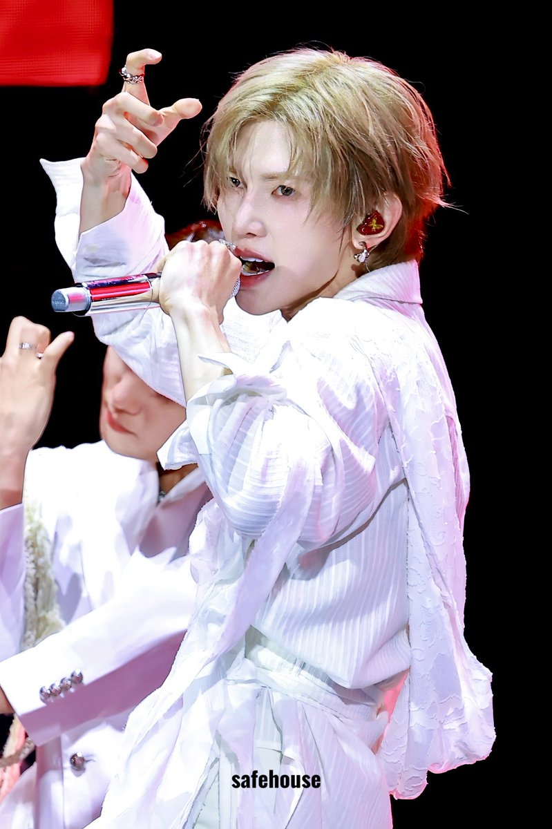 safehouse_3an's tweet photo. 260628 BST Hyde Park

#ATEEZ #에이티즈
#YEOSANG #여상 https://t.co/P6s8eadCr8