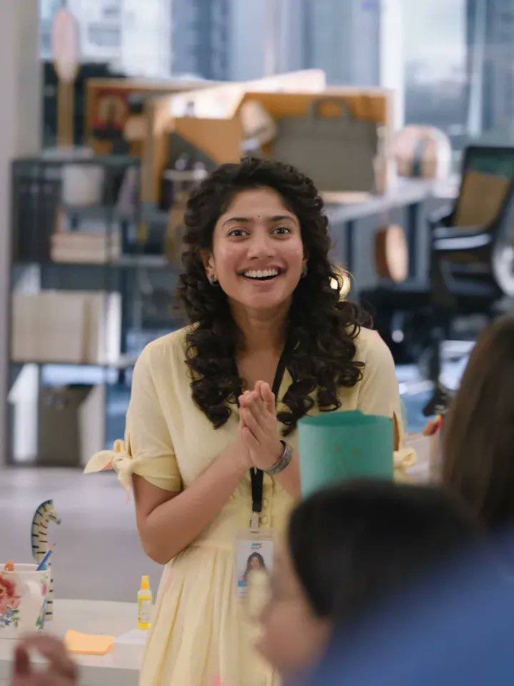 rskcinemabuff's tweet photo. Gorgeous 😍 #SaiPallavi ❣️ https://t.co/uL1q5u1Zrr