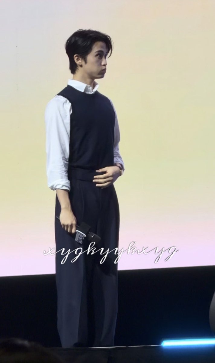 onyourremm02_'s tweet photo. Cebelapa imut cii akuu🥹👉👈

Kek gini dibilang menua😭🤏 https://t.co/EBb8Z2cyIR