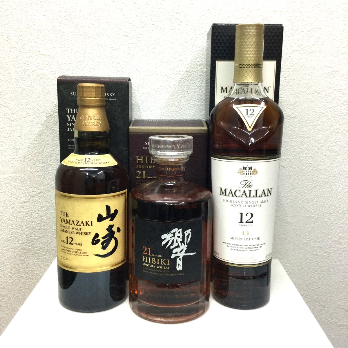 kitaguchi_dk's tweet photo. 【✨お酒 買取強化🥃】

#ウィスキー　山崎　響　余市　白州
#ロマネコンティ　モンラッシュ　リシュブール..
十四代　　　龍泉　隼　本丸 秘伝玉返し...
シャンパン　クリュッグ　クリスタル　ペリエジュエ...

お問い合わせください😊
#企業公式相互フォロー　#フォロバ100　#JR札幌駅 https://t.co/403Z0J8Zv7