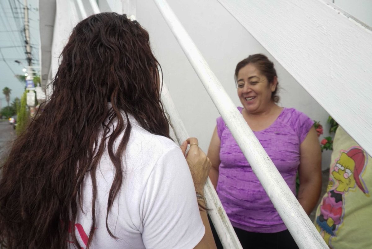 SugheyTorresR's tweet photo. Ni la lluvia nos detiene 💧

Seguimos recorriendo el Distrito 2, saludando a las familias y escuchando sus necesidades.

Estar cerca de la gente siempre será mi compromiso.

🔴 #CuentaConmigo. https://t.co/rzMhsFe7Ct